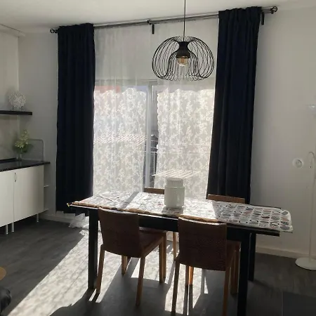 Spacious Vintage 18 * Vinaros